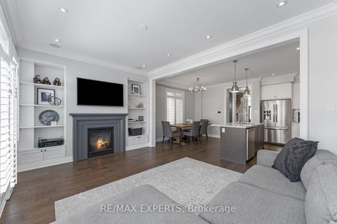 Photo 18 at 30 Zenith Avenue, Kleinburg, Vaughan