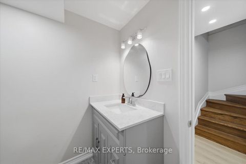 Photo 36 at 30 Zenith Avenue, Kleinburg, Vaughan