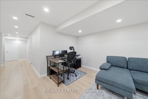 Photo 43 at 30 Zenith Avenue, Kleinburg, Vaughan