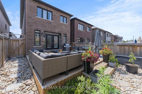 Photo 48 at 30 Zenith Avenue, Kleinburg, Vaughan