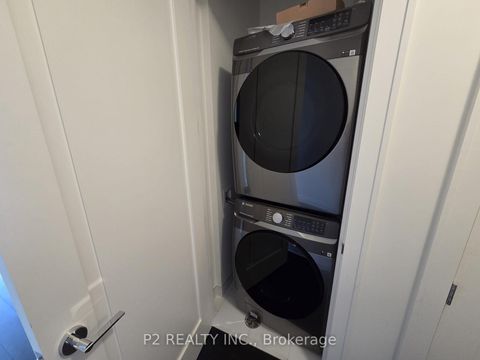 Photo 16 at 406 - 2 Forest Hill Road, Casa Loma, Toronto