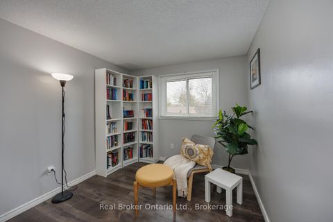 Photo 17 at 30 - 220 Ormond Drive, Samac, Oshawa