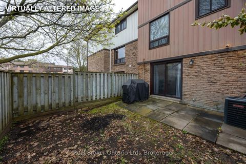 Photo 21 at 30 - 220 Ormond Drive, Samac, Oshawa