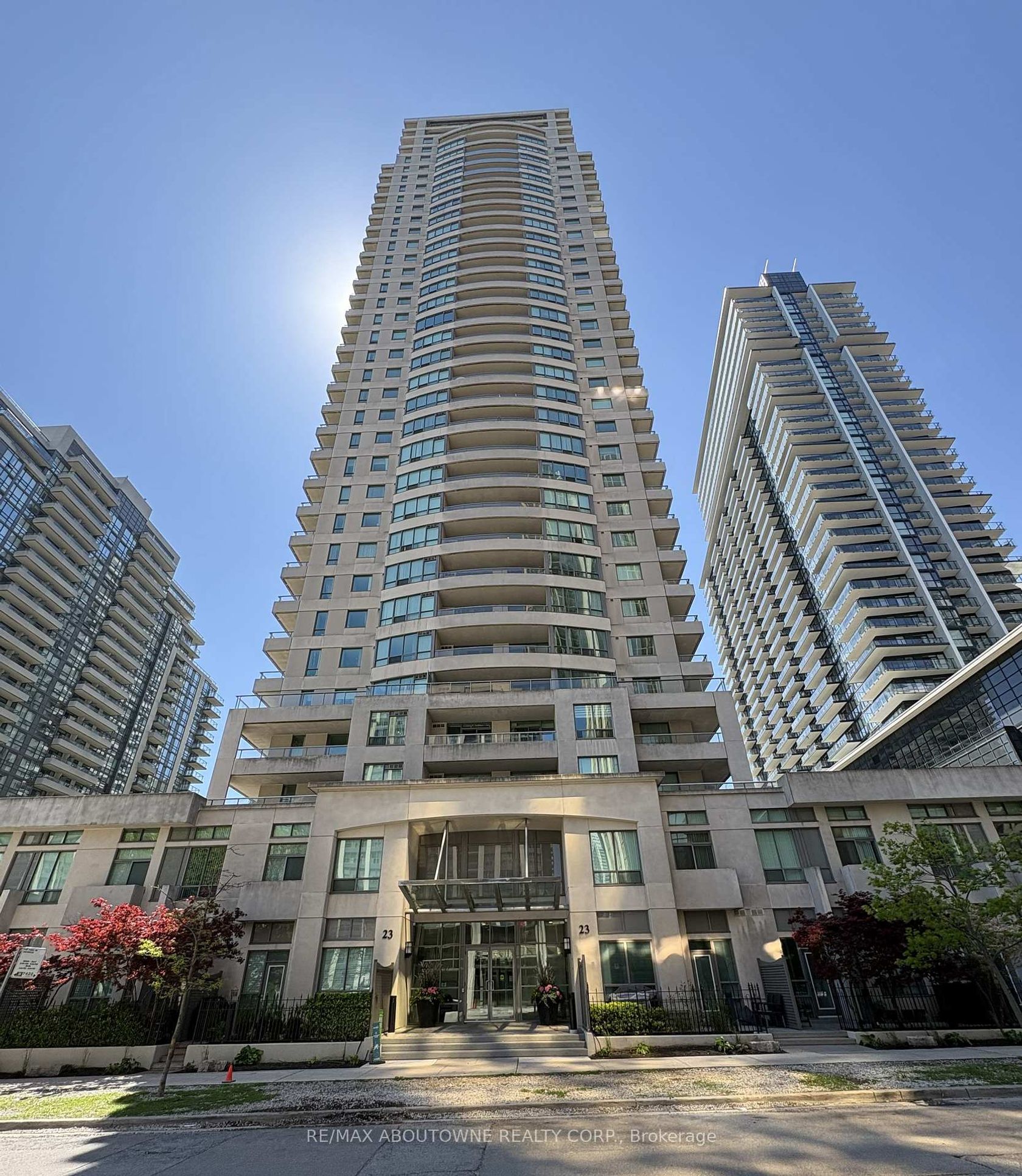 2706 - 23 Hollywood Avenue, Willowdale East, Toronto photo number 2