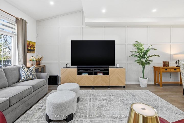 Photo 9 at 5 - 4360 Millcroft Park Drive, Rose, Burlington