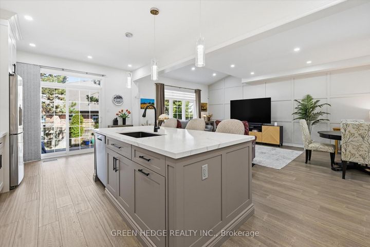 Photo 14 at 5 - 4360 Millcroft Park Drive, Rose, Burlington