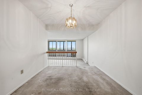 Photo 5 at 1204 - 1338 York Mills Road, Donalda, Toronto