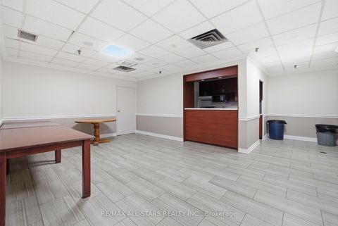 Photo 32 at 1204 - 1338 York Mills Road, Donalda, Toronto