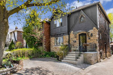 Photo 1 at 555 Castlefield Avenue, Forest Hill North, Toronto