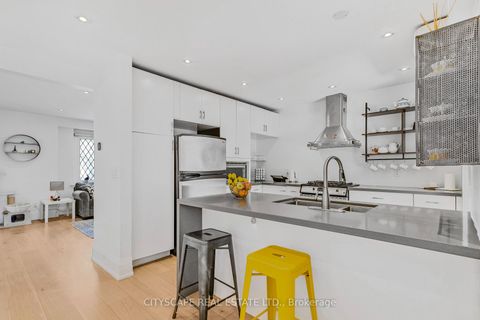Photo 8 at 555 Castlefield Avenue, Forest Hill North, Toronto