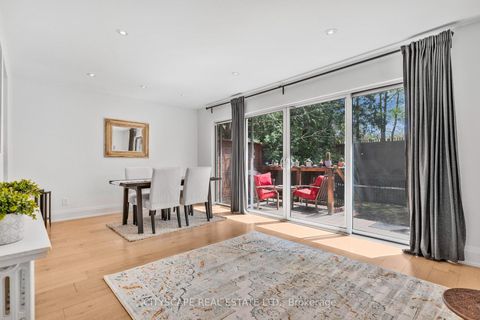 Photo 14 at 555 Castlefield Avenue, Forest Hill North, Toronto