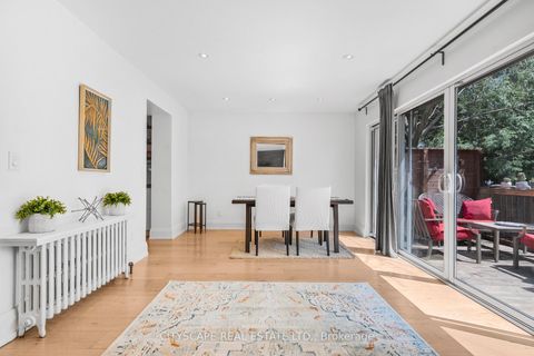 Photo 15 at 555 Castlefield Avenue, Forest Hill North, Toronto