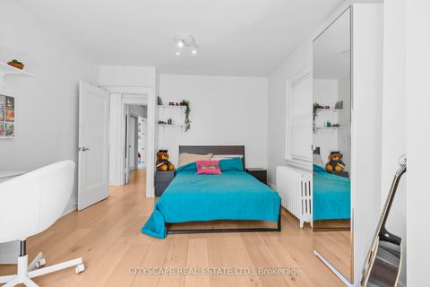 Photo 23 at 555 Castlefield Avenue, Forest Hill North, Toronto