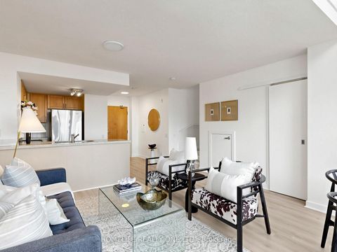 Photo 3 at 913 - 77 Lombard Street, Yonge Corridor, Toronto