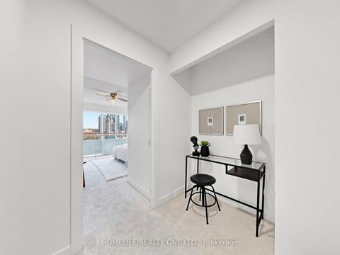 Photo 32 at 913 - 77 Lombard Street, Yonge Corridor, Toronto