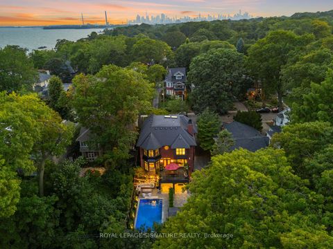Photo 2 at 9 Neville Park Boulevard, The Beaches, Toronto
