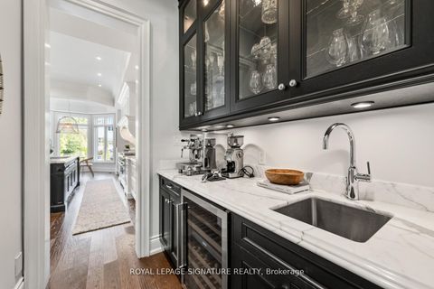 Photo 13 at 9 Neville Park Boulevard, The Beaches, Toronto