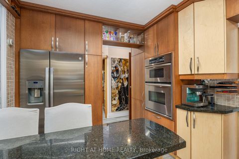 Photo 11 at 107 Otter Crescent, Nortown, Toronto