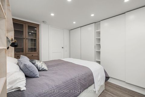Photo 32 at 107 Otter Crescent, Nortown, Toronto