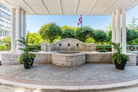 Photo 3 at 709 - 1 Aberfoyle Crescent, City Centre West, Toronto
