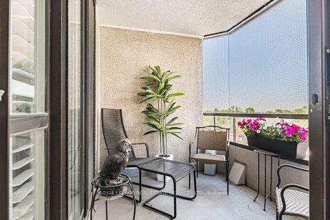 Photo 22 at 709 - 1 Aberfoyle Crescent, City Centre West, Toronto