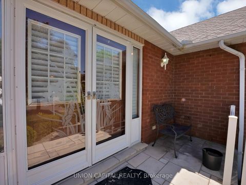Photo 2 at 40 Sisman Avenue, Aurora Highlands, Aurora