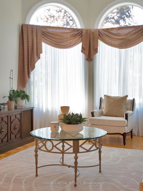 Photo 6 at 40 Sisman Avenue, Aurora Highlands, Aurora