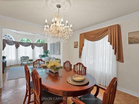 Photo 9 at 40 Sisman Avenue, Aurora Highlands, Aurora