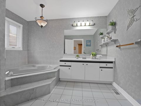 Photo 26 at 40 Sisman Avenue, Aurora Highlands, Aurora