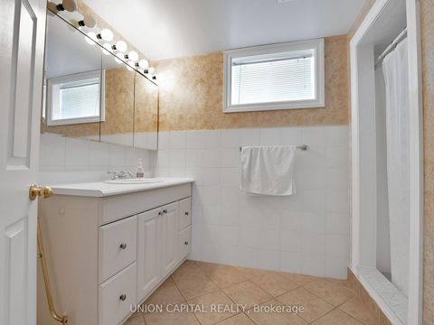 Photo 44 at 40 Sisman Avenue, Aurora Highlands, Aurora