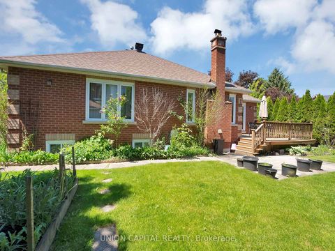 Photo 48 at 40 Sisman Avenue, Aurora Highlands, Aurora