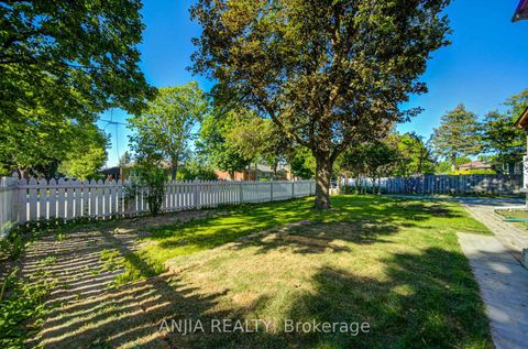 Photo 38 at 222 Elka Drive, Crosby, Richmond Hill