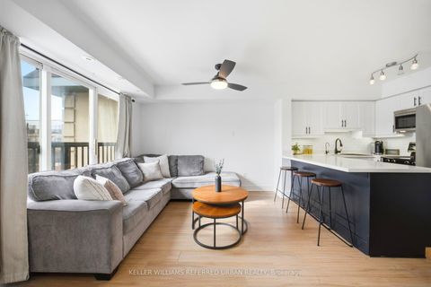 Photo 7 at 2020 - 125 George Appleton Way, CFB, Toronto