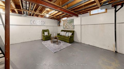 Photo 29 at 140 Goldhawk Trail, Milliken, Toronto