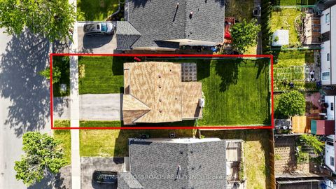 Photo 37 at 140 Goldhawk Trail, Milliken, Toronto