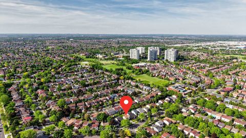 Photo 42 at 140 Goldhawk Trail, Milliken, Toronto