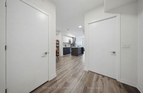 Photo 3 at 515 - 840 St Clair Avenue W, Oakwood Village, Toronto