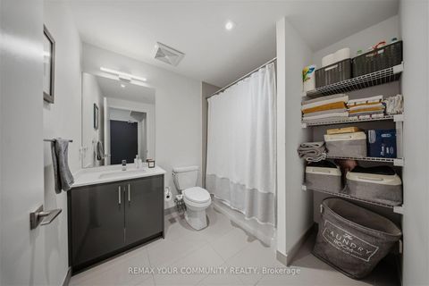 Photo 21 at 515 - 840 St Clair Avenue W, Oakwood Village, Toronto