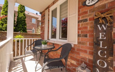 Photo 2 at 283 Kirkvalley Crescent, Bayview Wellington, Aurora