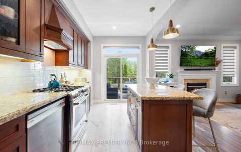 Photo 13 at 283 Kirkvalley Crescent, Bayview Wellington, Aurora