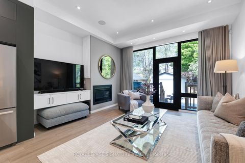 Photo 15 at 39 Coleridge Avenue, Lumsden, Toronto
