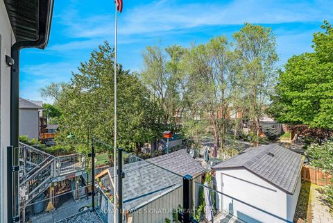 Photo 24 at 39 Coleridge Avenue, Lumsden, Toronto
