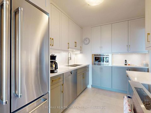 Photo 10 at 1208 - 5 Kenneth Avenue, Willowdale East, Toronto