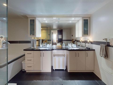Photo 17 at 1208 - 5 Kenneth Avenue, Willowdale East, Toronto