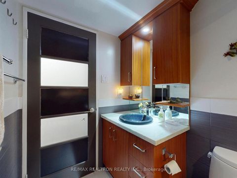 Photo 22 at 1208 - 5 Kenneth Avenue, Willowdale East, Toronto