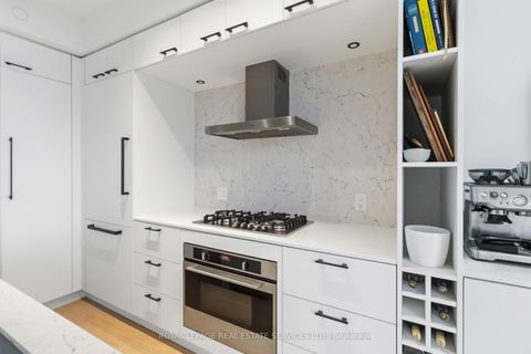 Photo 9 at 805 - 41 Dovercourt Road, Little Portugal, Toronto