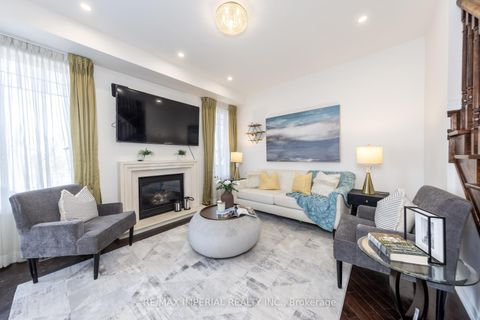 Photo 11 at 201 Shirrick Drive, Jefferson, Richmond Hill