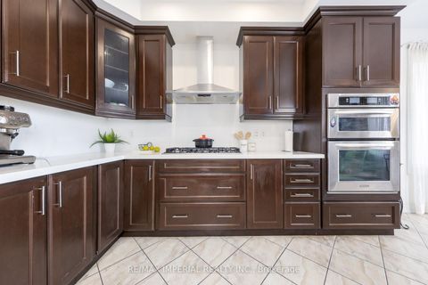 Photo 14 at 201 Shirrick Drive, Jefferson, Richmond Hill