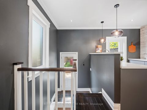 Photo 25 at 82 Glenmount Park Road, Danforth, Toronto