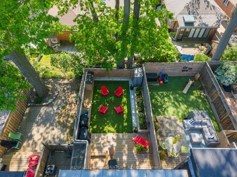 Photo 36 at 82 Glenmount Park Road, Danforth, Toronto